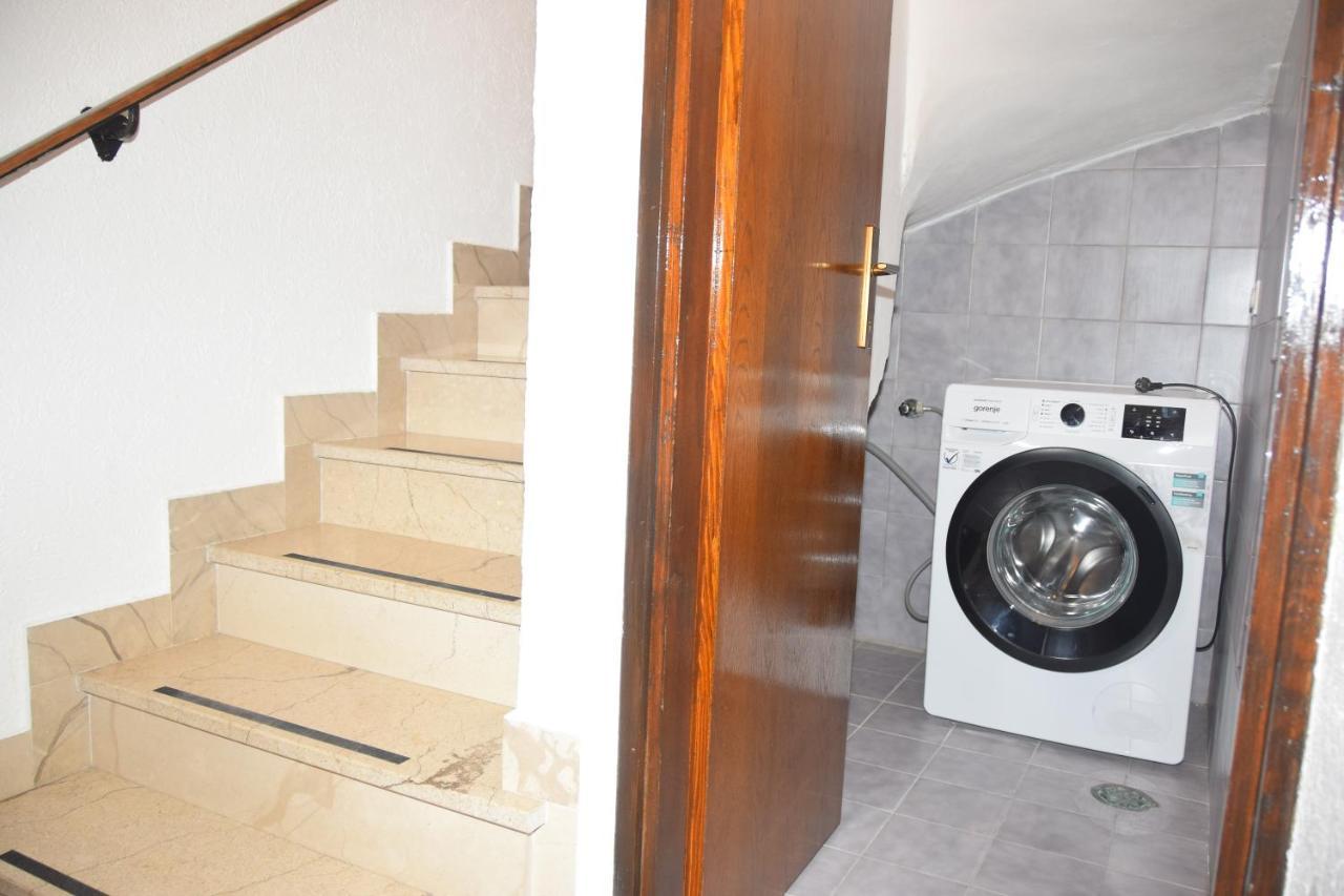 Apartman Plava Riba Sibenik Bagian luar foto